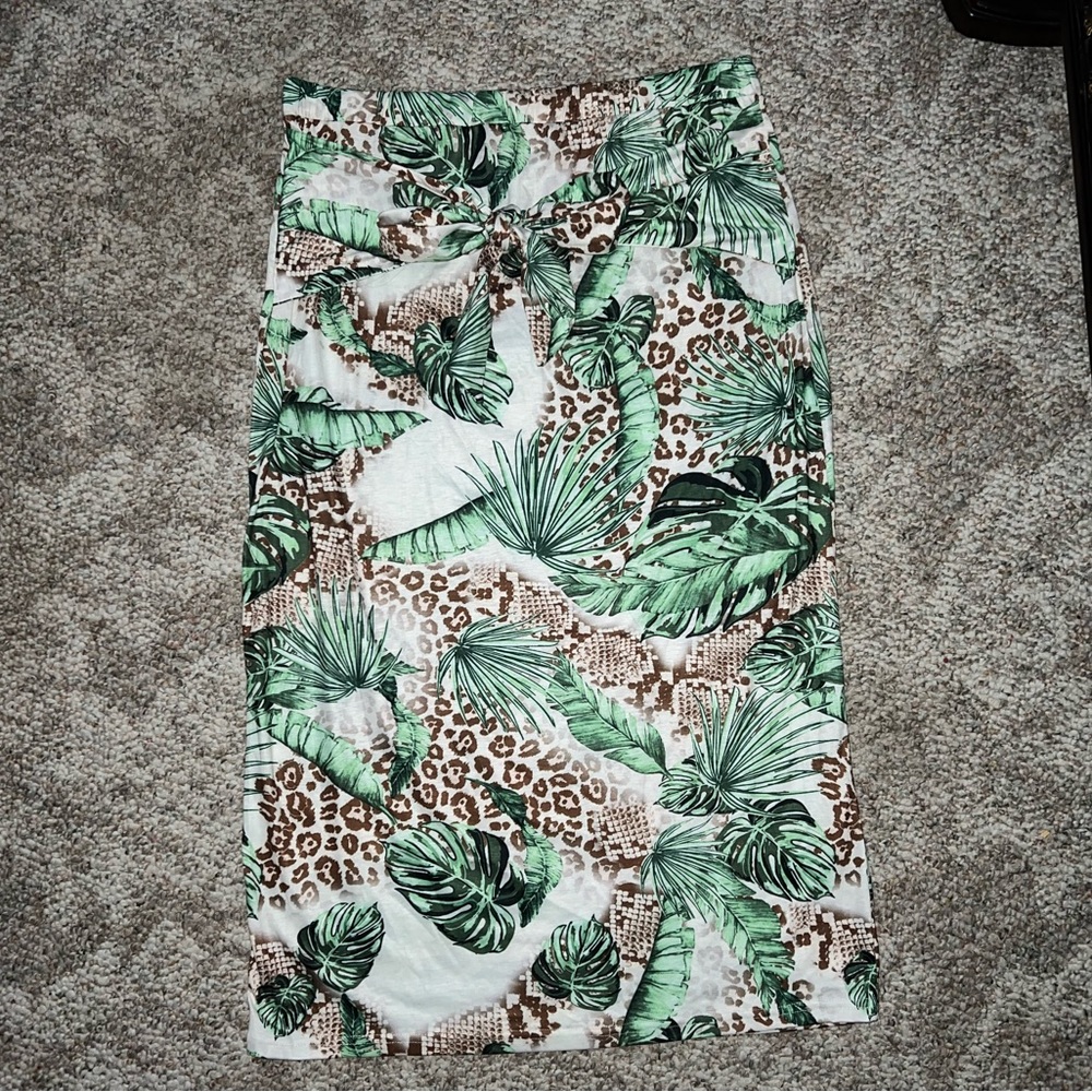 4X floral skirt